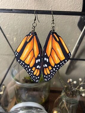 Monarch Butterfly Wing Dangle Earrings - Orange & Black